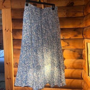 Wonderly A-Line Skirt in Blue Floral